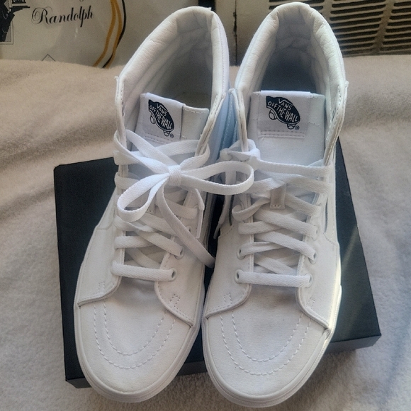 Vans Unisex High-Top Sneakers - Classic White Men Sz7 Women 8.5 - Picture 6 of 7